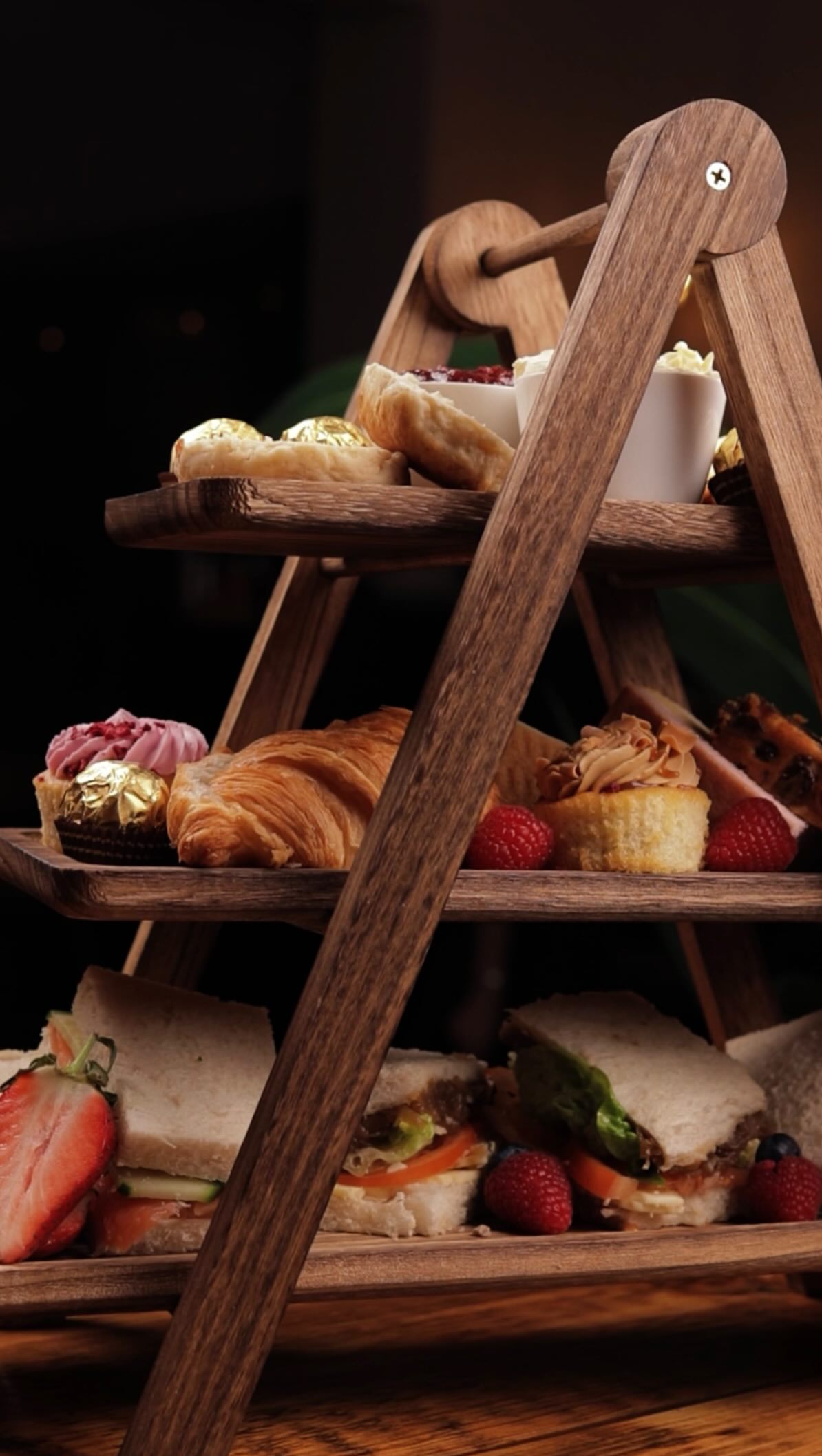 Afternoon tea stand